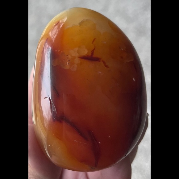 Carnelian Palm Stone - Picture 16 of 17